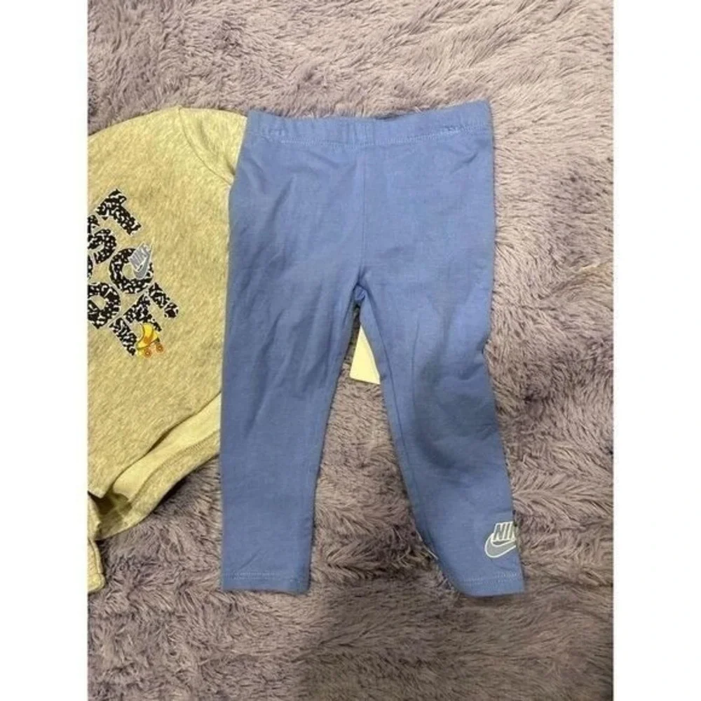 Girls Nike Outfit Size 24 months‎ cropped sweatshirt and leggings
